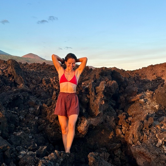 Meet your Posher, Damaris - Picture 3 of 4